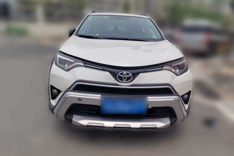 Used Toyota RAV4 2019 2.0L CVT Two-Wheel Drive Fashion X Limited Edition China VI Standard Front