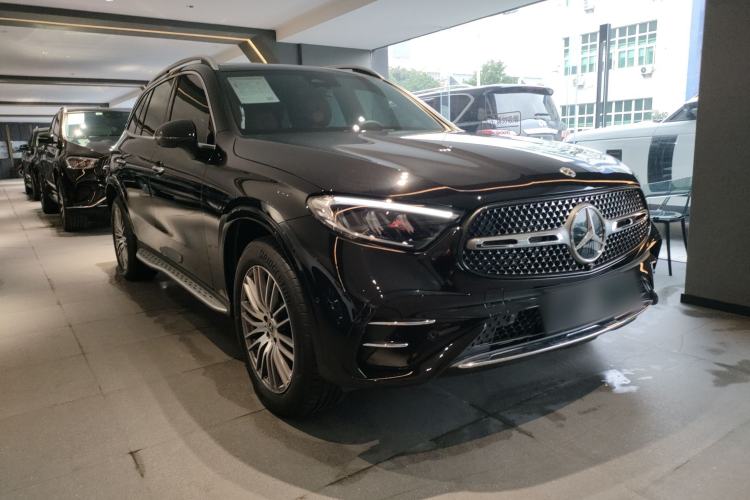 Used Mercedes-Benz GLC 2025 Refreshed GLC 300 L 4MATIC Dynamic Version 5 Seats
