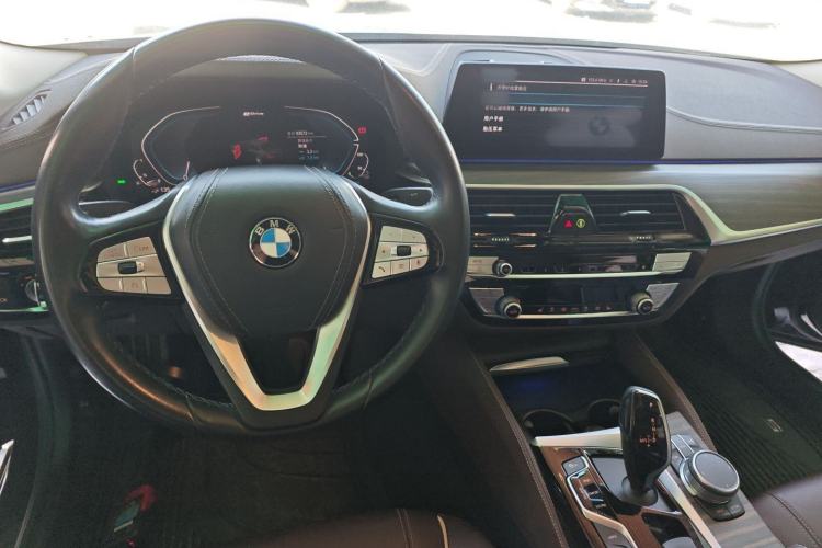 Used BMW 5 Series New Energy 2020 Mileage Upgrade Version 530Le Luxury Package