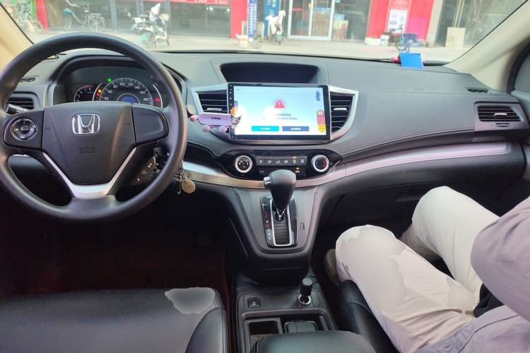 Used Honda CR-V 2016 2.0L two-wheel drive Urban Edition