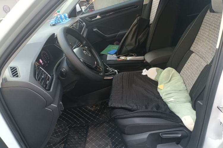 Used Volkswagen T-ROC 2020 280TSI DSG Two-Wheel Drive Comfort Version