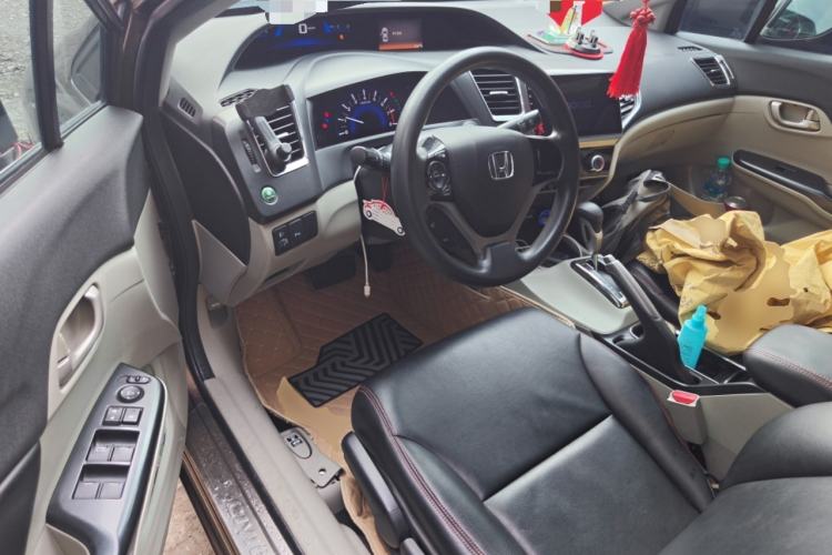 Used Honda Civic 2014 1.8L automatic comfort version