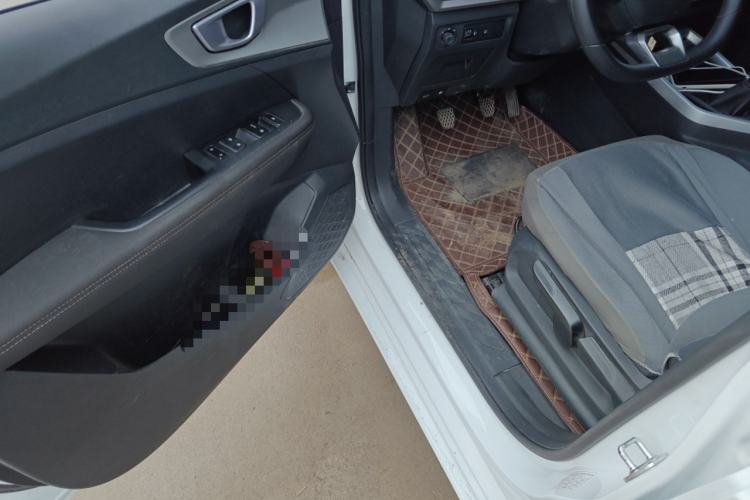 Used Wuling Jiachen 2022 1.5L Manual Enjoyment Elite Model
