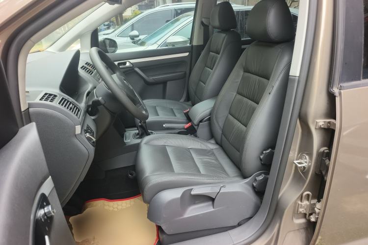 Used Volkswagen Touran 2015 1.4T Manual Comfort Edition 5-Seater Left Front Seat