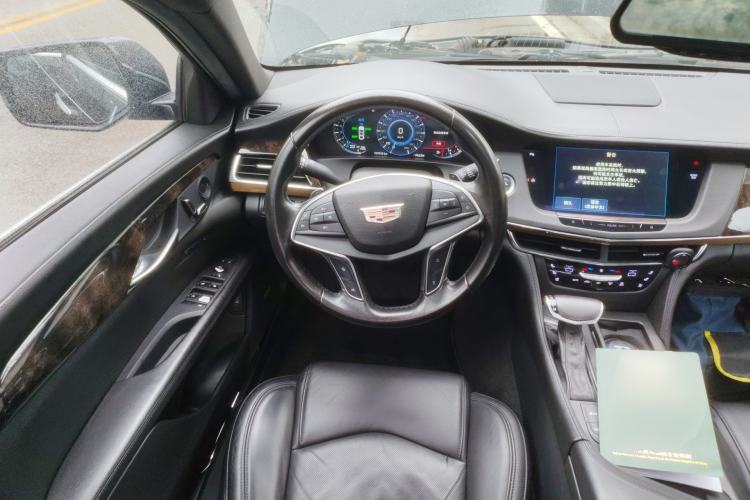 Used Cadillac CT6 2017 28T Luxury Model Steering Wheel