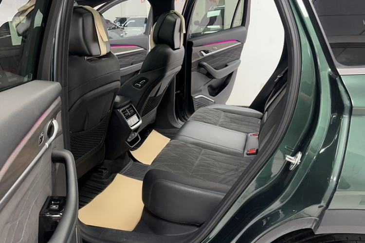 Used Geely Auto Monjaro L 2025 Dongfang Yao 2.0TD Automatic Lanxing Edition Interior 1