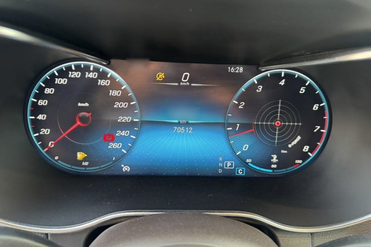 Used Mercedes-Benz GLC 2022 Refreshed GLC 300 L 4MATIC Dynamic Edition Prestige Version Interior 4