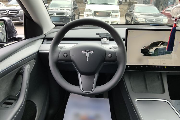 Used Tesla Model Y 2024 Rear-Wheel-Drive Version