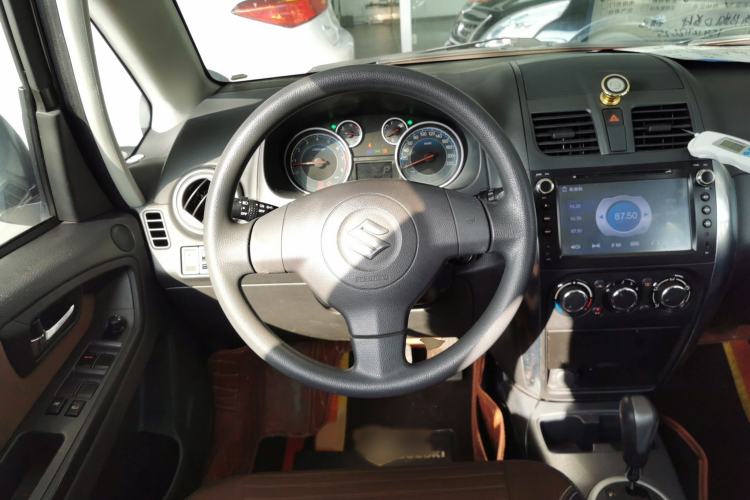 Used Suzuki SX4 2013 1.6L Automatic CoolRide Model