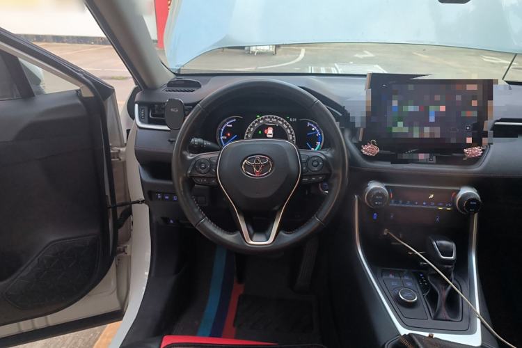 Used Toyota RAV4 Rongfang Plug-in Hybrid 2022 2.5L Two-Wheel Drive Elite Pro