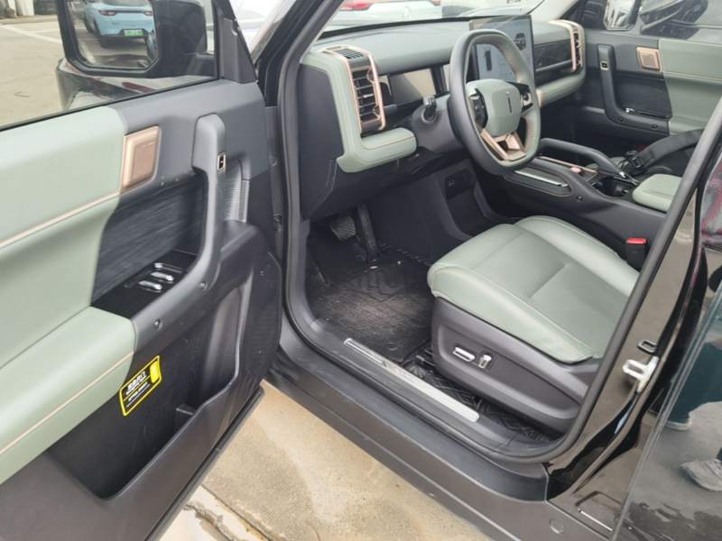 Used iCAR 03 2024 401km Two-Wheel Drive Standard Advanced Version — 15