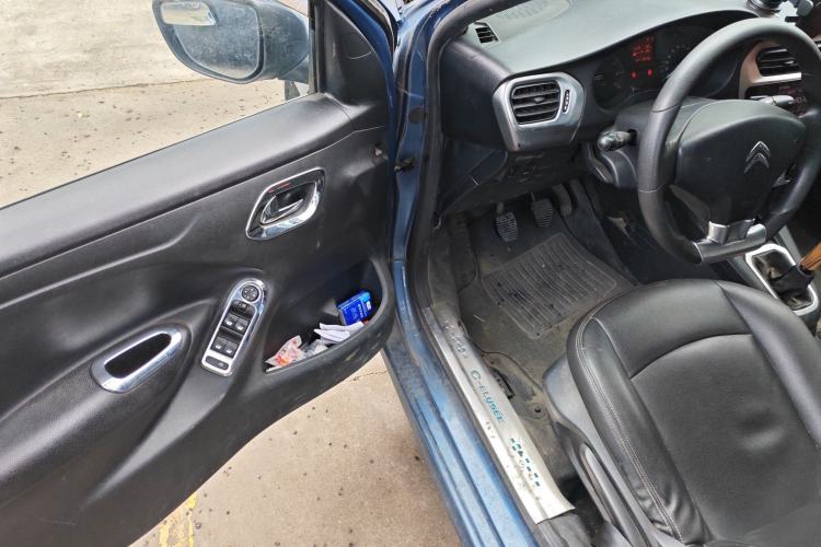 Used Citroen Elysee 2014 1.6L Manual Fashion Edition
