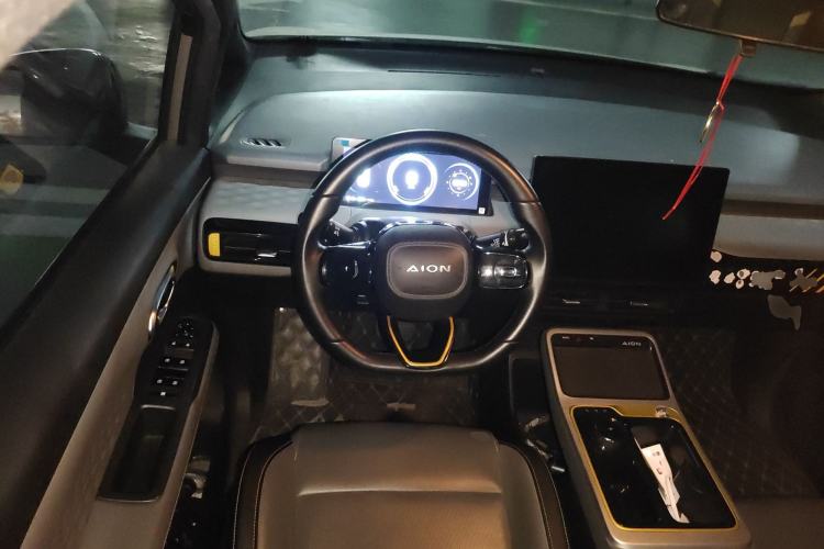 Used AION Y 2022 70 Enjoyment Edition Lithium Iron Phosphate Steering Wheel