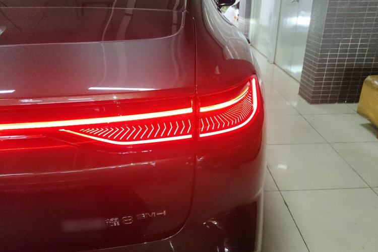 Used Geely Galaxy 8 2025 130km EM-i Flagship Edition Right Rear Taillight