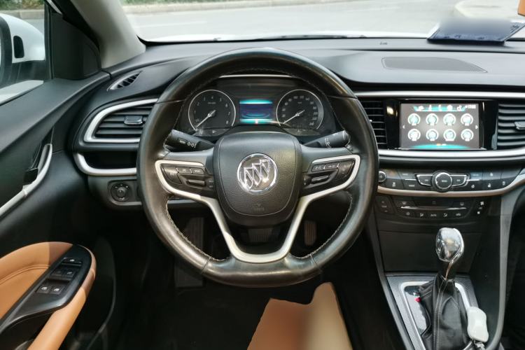 Used Buick GT 2018 18T Automatic Flagship Model