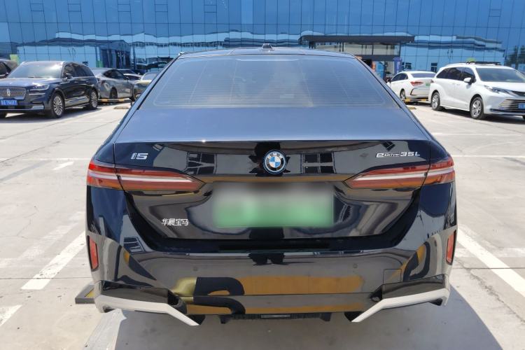 Used BMW i5 2025 eDrive 35L M Sport Package Rear