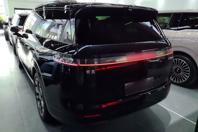 Used Lynk & Co 900 2025 2.0T Ultra
