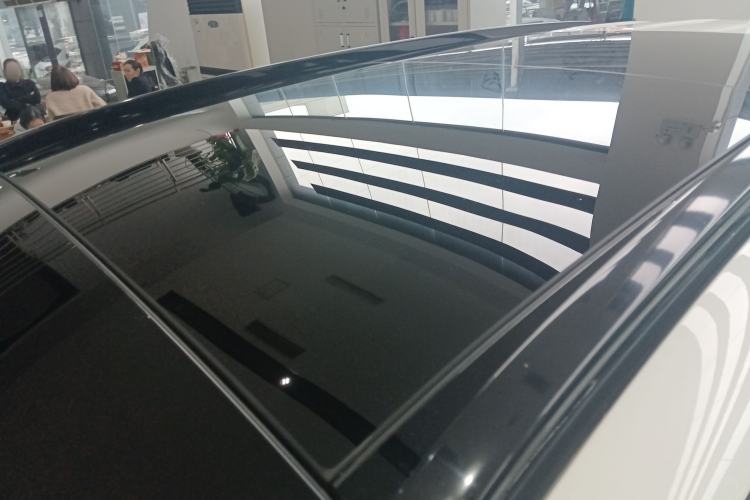 Used Mercedes-Benz GLC 2019 GLC 260 L 4MATIC Dynamic Model
