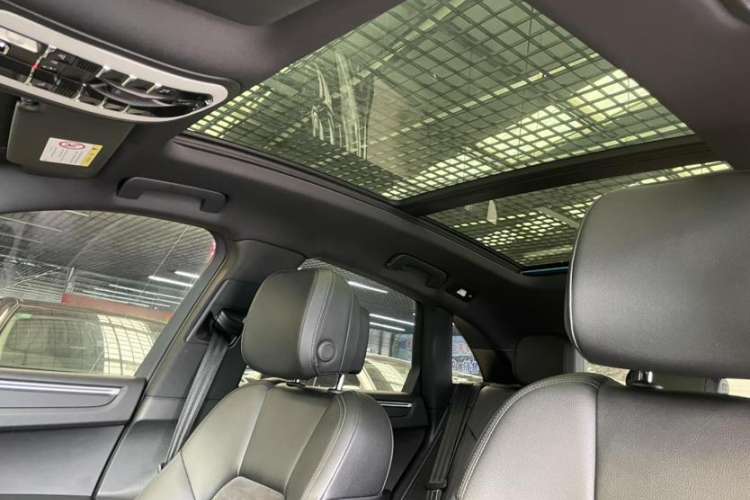 Used Porsche Macan 2017 Macan 2.0T