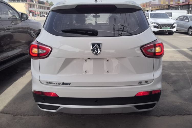 Used Baojun 510 2017 1.5L Automatic Fashion Model
