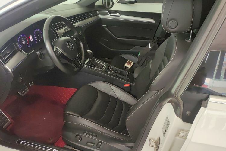 Used Volkswagen FAW-Volkswagen CC 2020 330TSI Glamour Edition China VI Standard Left Front Seat