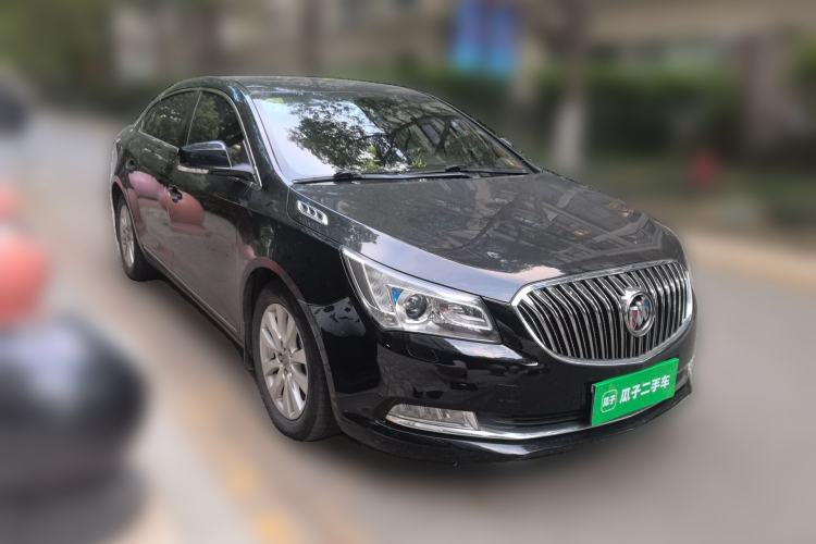 Used Buick LaCrosse 2013 2.4L SIDI Elite Comfort Version Front Right 45 Deg