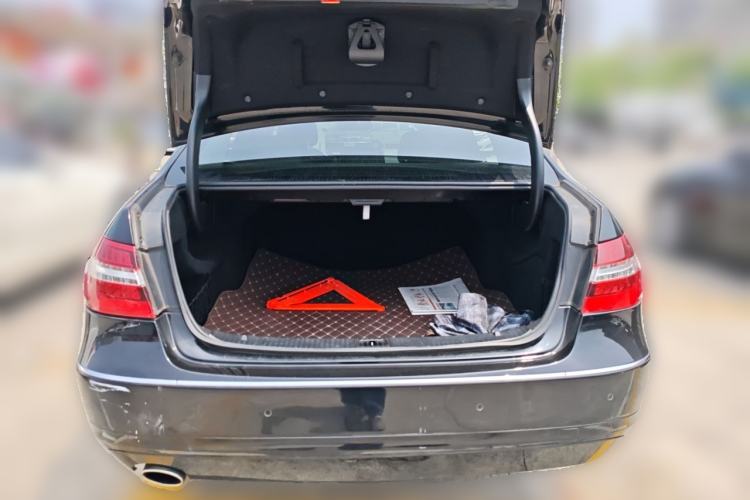 Used Mercedes-Benz E-Class 2012 E 200 L CGI Elegant Model