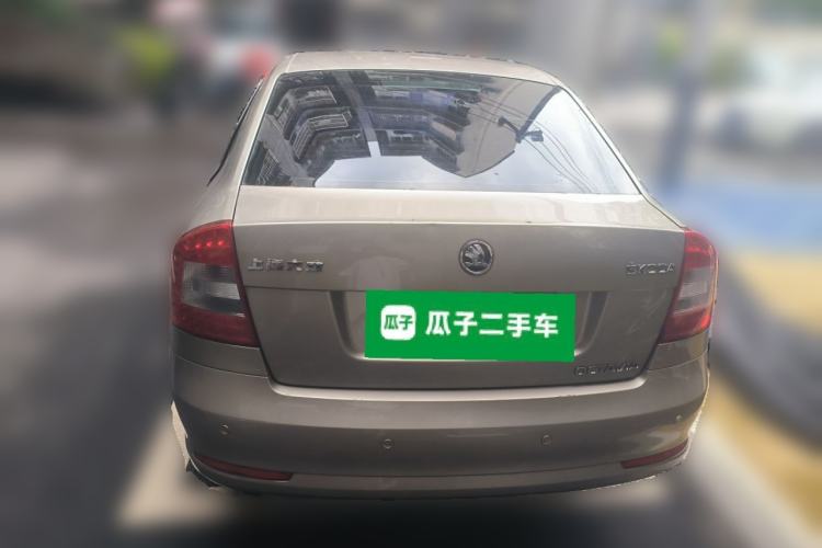 Used Skoda Octavia 2014 1.6L Manual Eado Edition