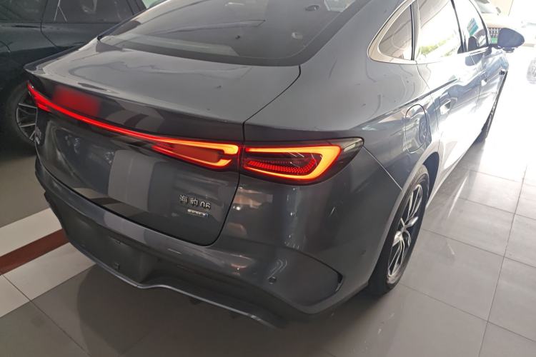Used BYD Seal 06 New Energy 2025 DM-i Smart Drive 120KM Deluxe Model Right Rear Taillight
