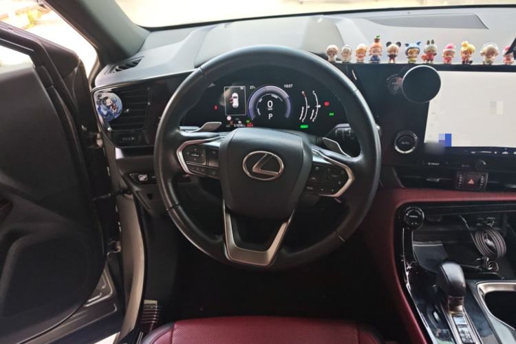 Used Lexus NX 2022 350h Front-Wheel-Drive Innovation Edition Steering Wheel