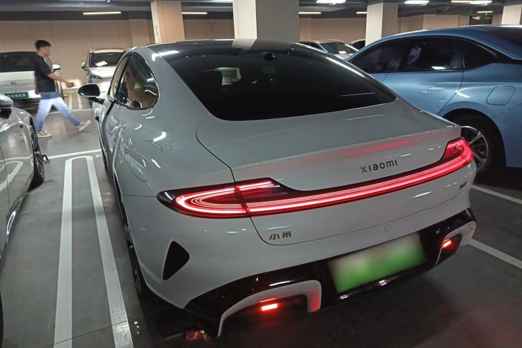 Used Xiaomi Auto SU7 2024 Rear-Drive Long-Range Intelligent Driving Version Exterior 2