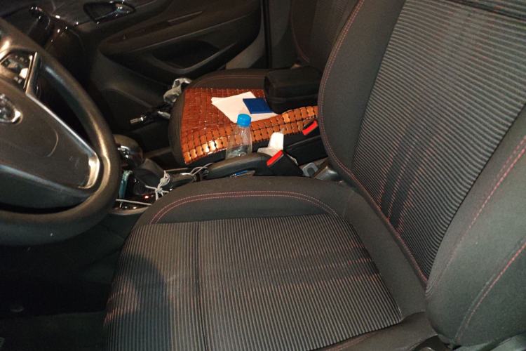 Used Buick Encore 2016 18T Automatic Two-Wheel Drive Urban Leading Edition