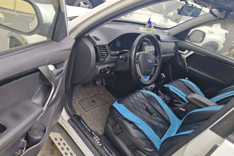 Used Chery Tiggo 3 2016 1.6L Manual ZhiShang Edition Driver Seat