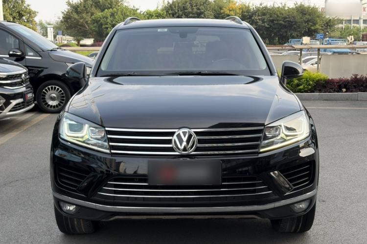Used Volkswagen Touareg 2017 3.0 TSI Touareg Model
