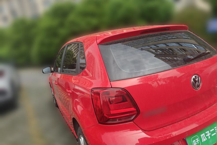 Used Volkswagen Polo 2014 1.4L Automatic Comfort Edition Rear Left 45 Deg