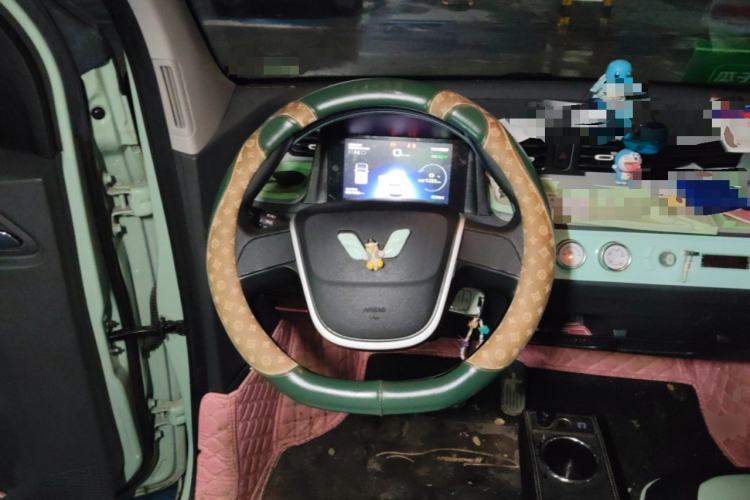 Used Wuling Hongguang MINIEV 2021 Macaron Premium Model – Lithium Iron Phosphate Steering Wheel
