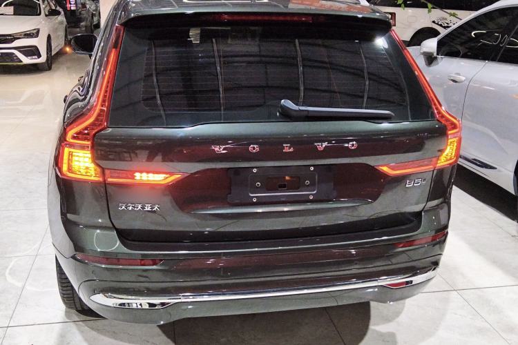 Used Volvo XC60 2022 B5 4x4 Zhiyi Luxury Edition