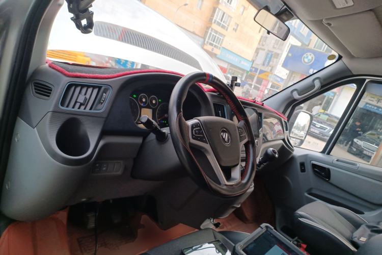 Used Foton Toano 2023 Joy Elephant Multi-Function 2.0T Manual Long-Wheelbase Mid-Roof Model with Single Rear Tire Available in 5/6/7/9-Seater Configurations