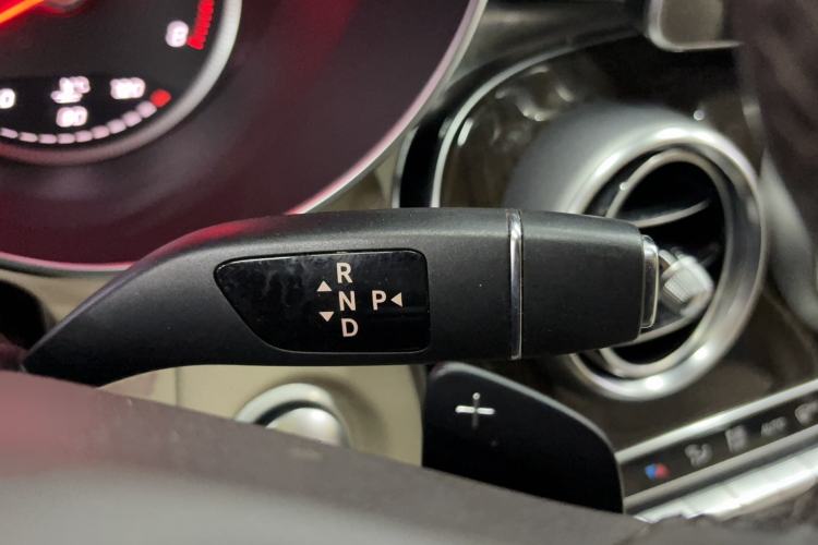 Used Mercedes-Benz GLC 2017 GLC 260 4MATIC Luxury Model