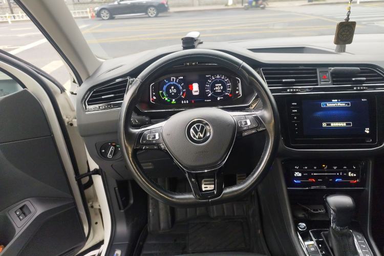 Used Volkswagen Tiguan L New Energy 2021 430 PHEV Plug-in Hybrid Flagship Edition Steering Wheel