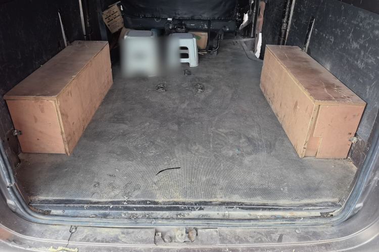 Used Foton Scenic G5 2020 2.0L Long-Wheelbase Flat-Roof 6-Seater Multi-Purpose Passenger Vehicle 1TZS
