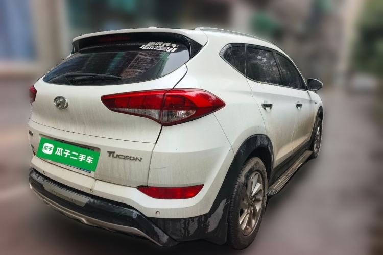 Used Hyundai Tucson 2015 1.6T Dual-Clutch Two-Wheel-Drive Smart Model Rear Right 45 Deg