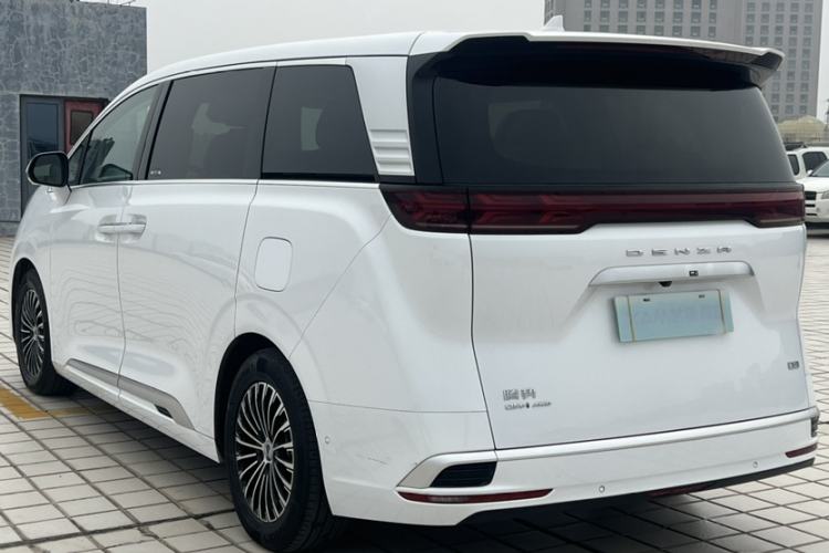 Used Denza D9 2022 DM-i 970 Four-Wheel Drive Flagship Model