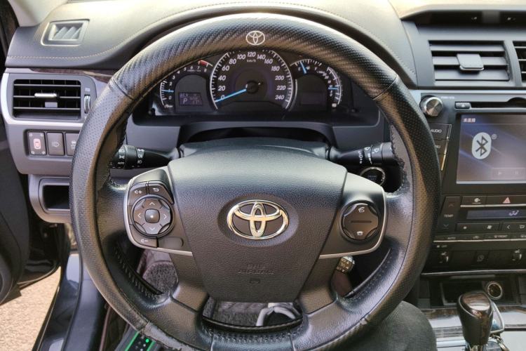 Used Toyota Camry 2016 2.5G 10th Anniversary Deluxe Navigation Edition