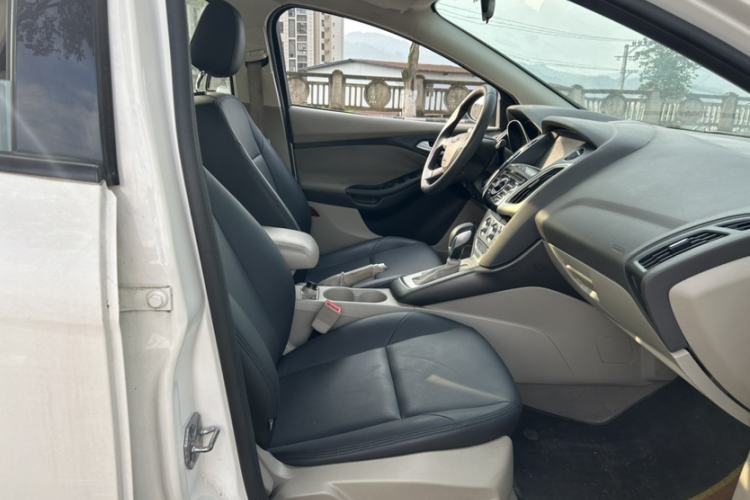 Used Ford Focus 2012 Sedan 1.6L Automatic Comfort Model