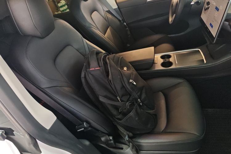 Used Tesla Model Y 2022 Rear-Wheel-Drive Version