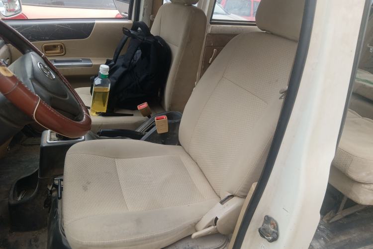 Used Nlmmotor Qiteng M70 2014 1.2L Entry-Level LJ469Q-AE2 Left Front Seat