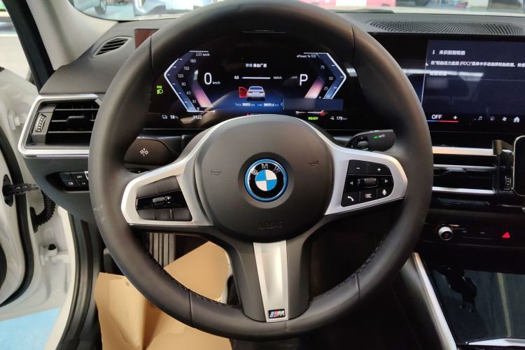 Used BMW i3 2024 eDrive 35 L
