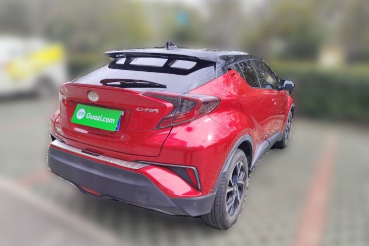 Used Toyota C-HR 2018 2.0L Flagship Sunroof Version China V Standard