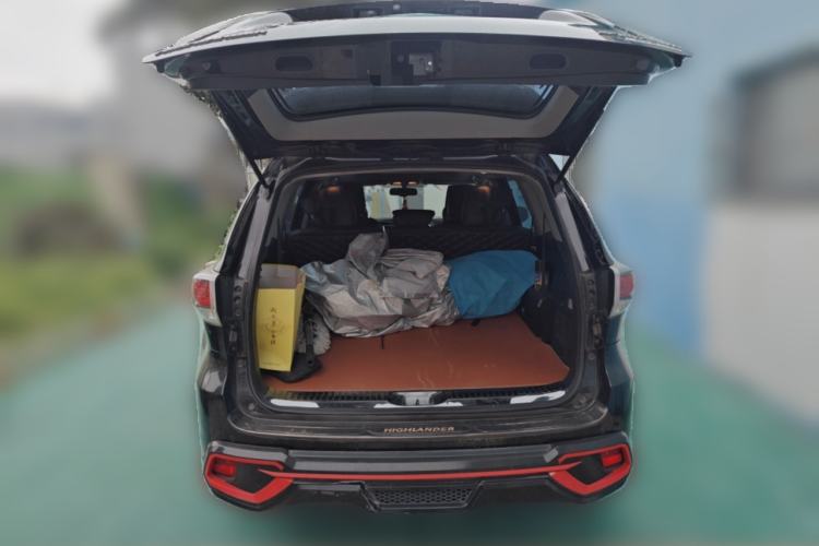 Used Toyota Highlander 2017 2.0T Four-Wheel Drive Luxury Edition 7 Seats Trunk